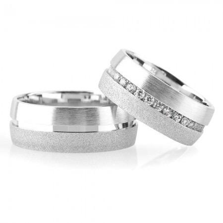 Yarı Mat Desenli Gümüş Alyans Takımı