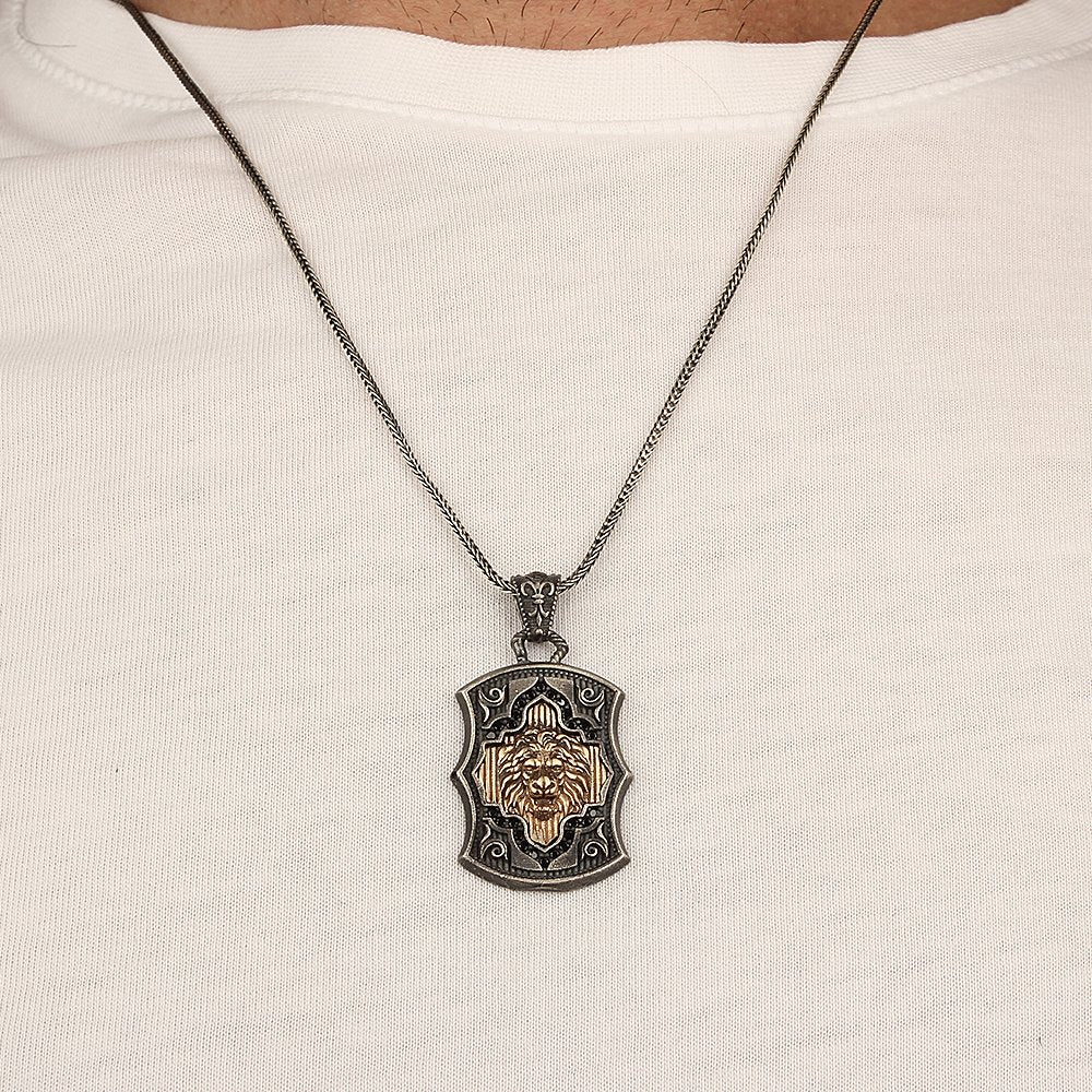 Aslan Simgeli Model 925 Ayar Gümüş Erkek Kolye