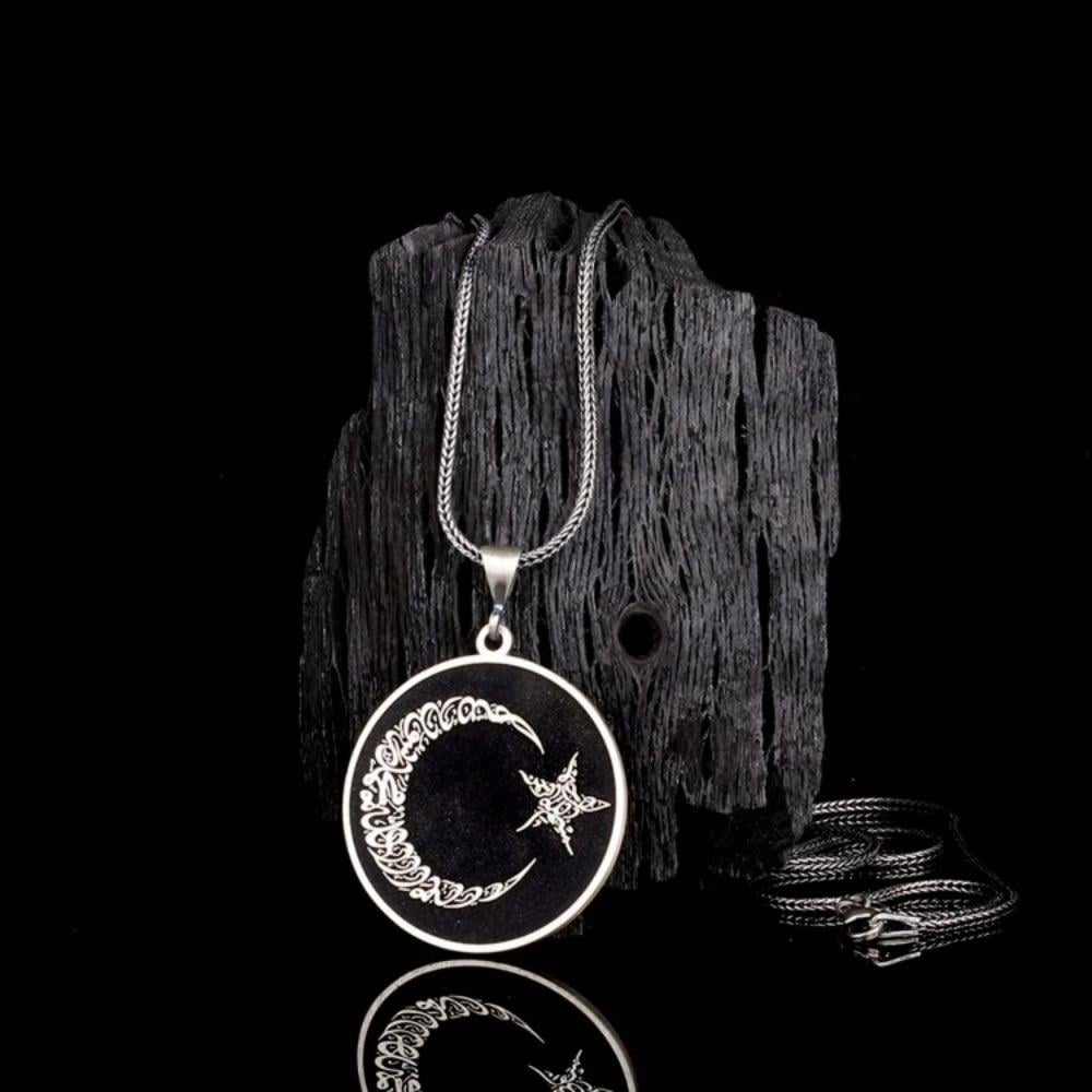 Ay Yıldız Kelime-i Tevhid ve Süleyman Mührü İşlemeli Gümüş Kolye