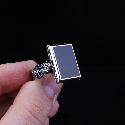 Sultan Serisi Gravür Bezeme Mineli 925 Erkek Gümüş Yüzük