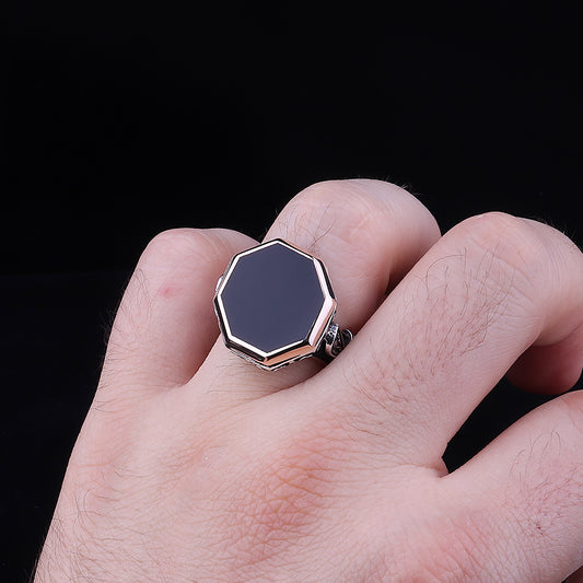 Sultan Serisi Gravür Bezeme Mineli Sekizgen 925 Ayar Erkek Gümüş Yüzük