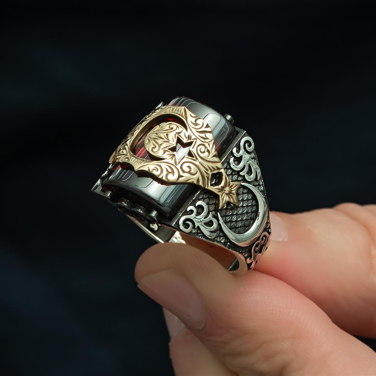 Kalem İşleme Ay Yıldızlı Zirkon Taşlı 925 Ayar Gümüş Erkek Yüzük