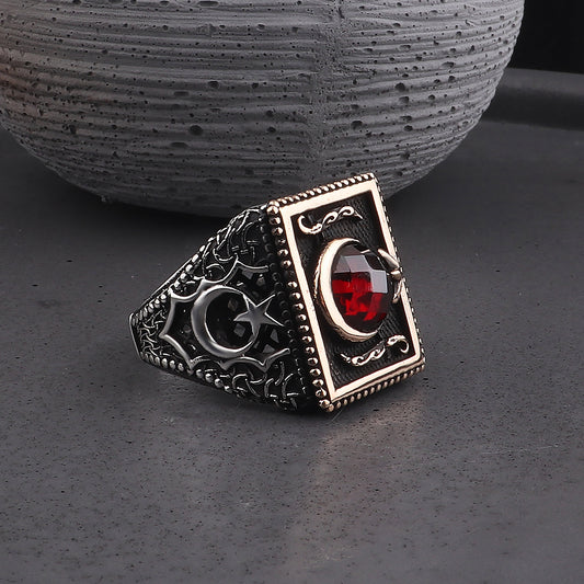 Ay Yıldız İşlemeli Zirkon Taşlı 925 Ayar Erkek Gümüş Yüzük