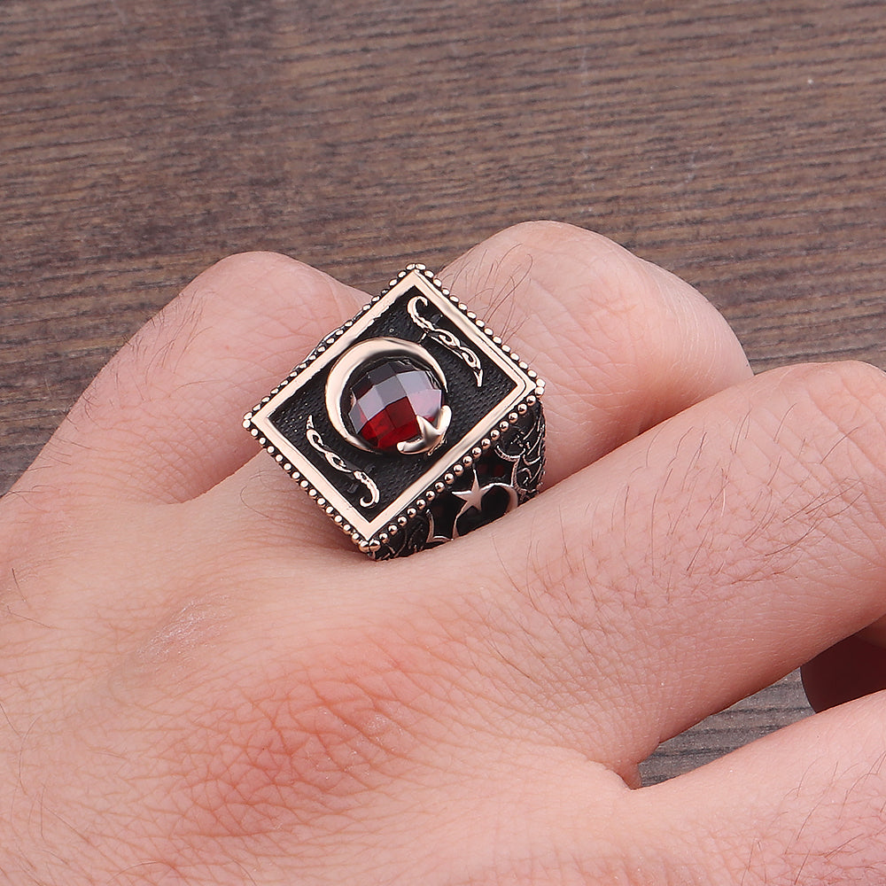 Ay Yıldız İşlemeli Zirkon Taşlı 925 Ayar Erkek Gümüş Yüzük