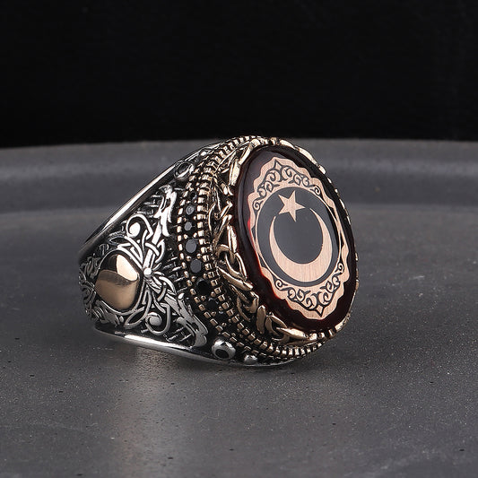 Ay Yıldız İşlemeli Kehribar Taşlı 925 Ayar Erkek Gümüş Yüzük