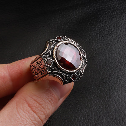 Göktuğ Serisi Kırmızı Zirkon Taşlı 925 Ayar Gümüş Yüzük